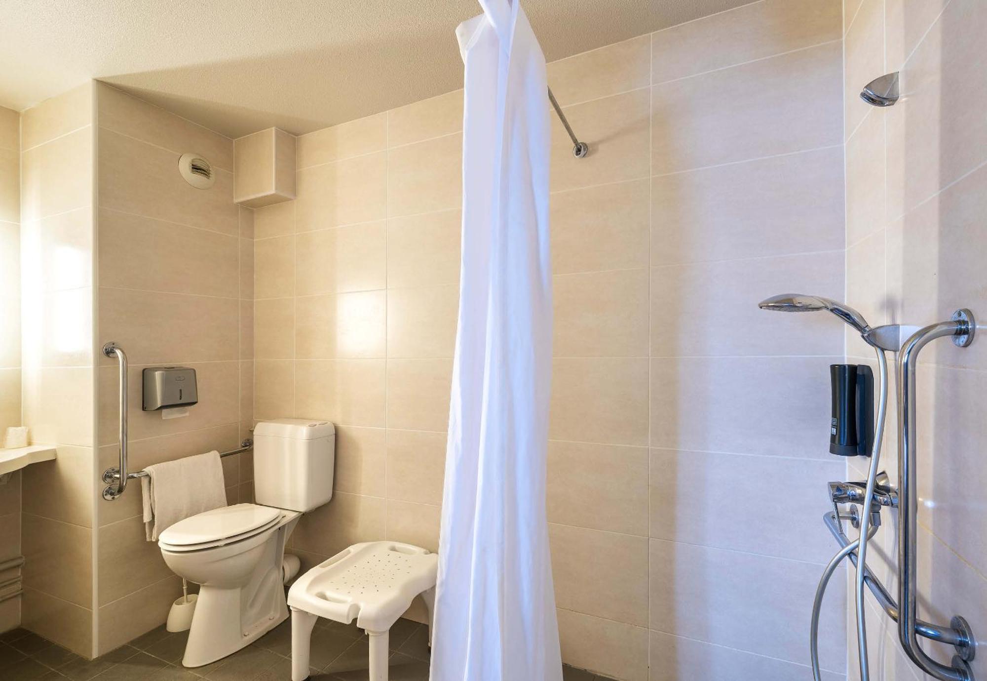 B&B Hotel Angers 1 布库茨 外观 照片
