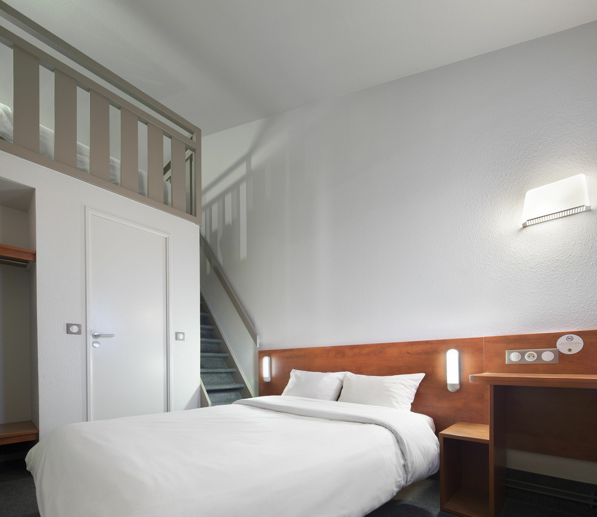 B&B Hotel Angers 1 布库茨 外观 照片