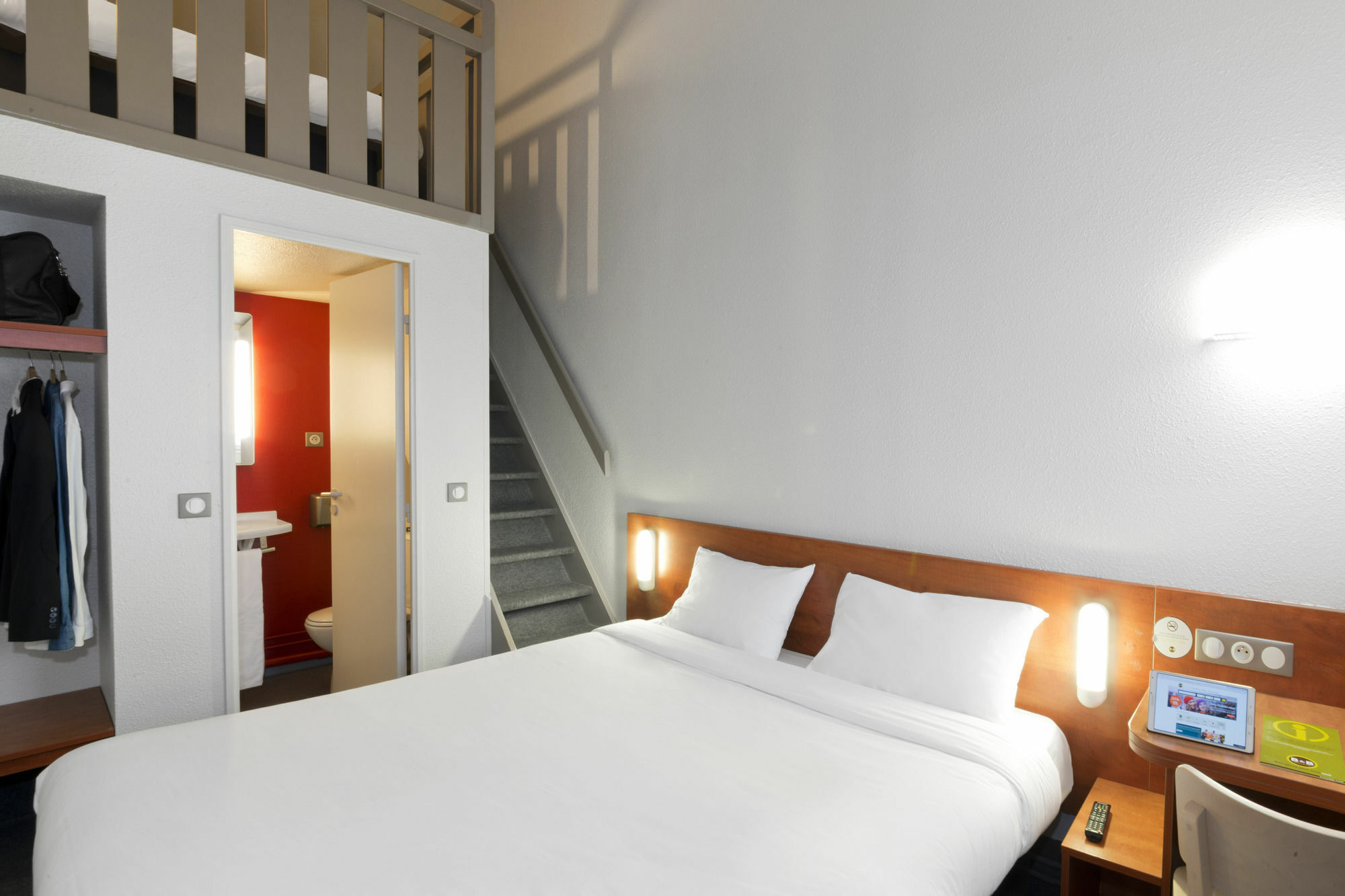 B&B Hotel Angers 1 布库茨 外观 照片
